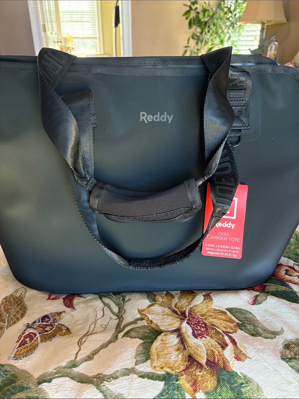 Reddy Black Dog Carrier Totebag